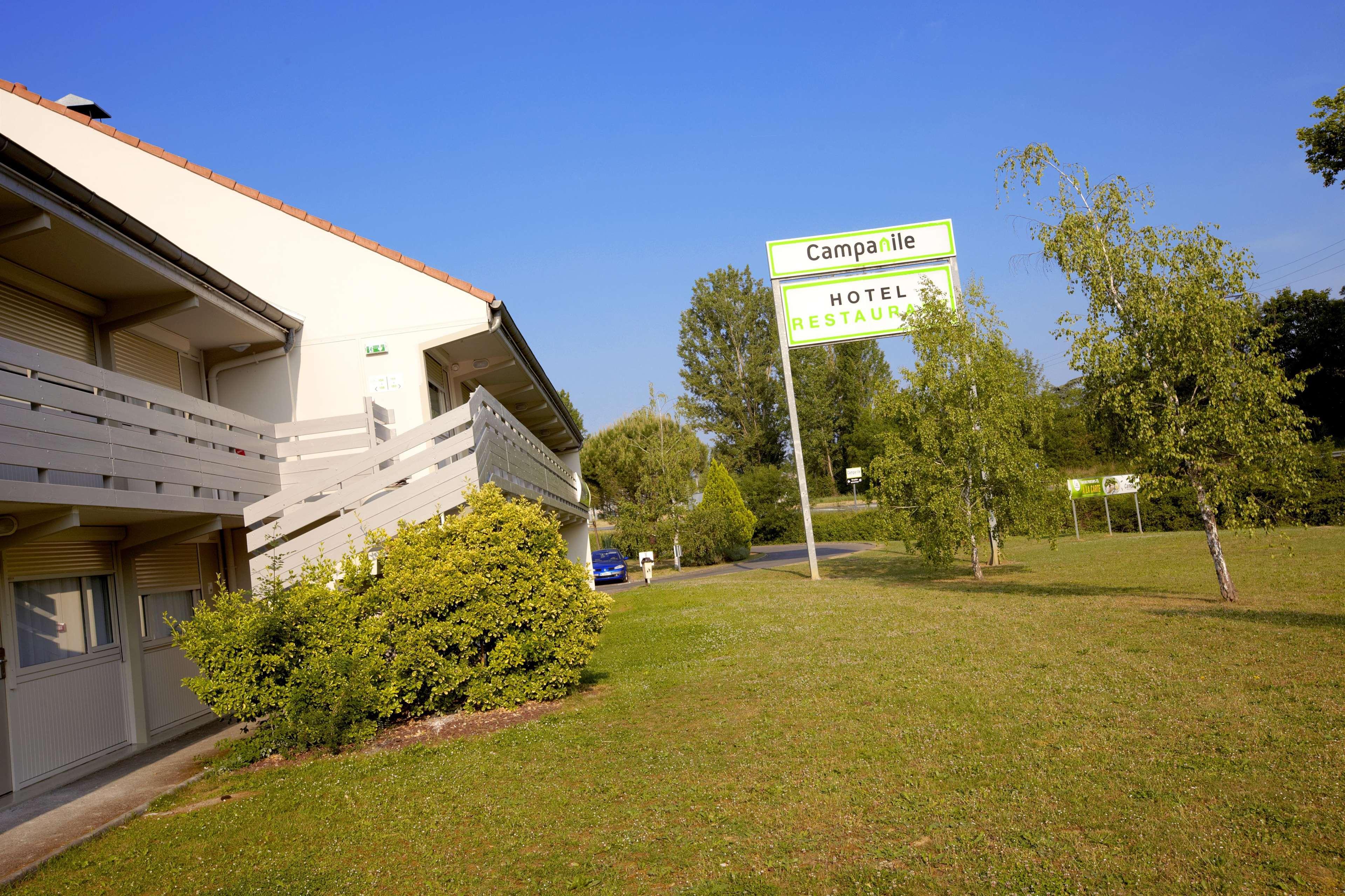 Campanile Hotel Auch Exterior photo